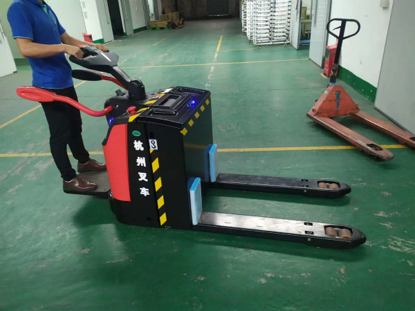 買(mǎi)了電動(dòng)搬運(yùn)車(chē)之后，怎樣使用才能更省錢(qián)？