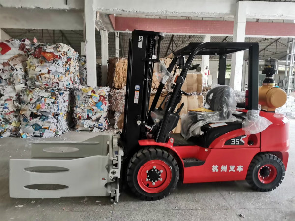 你的內(nèi)燃叉車(chē)柴油濾芯有在正確更換嗎？